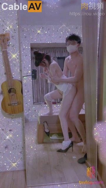 国产野外XXXXX18美女-全集高清迅雷在线观看-云朵AV