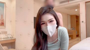 日本高清免费一级片-超前点播午夜快车高清完整版-露莓AV