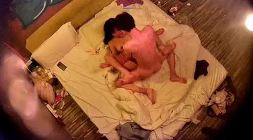 黄色成人在线播放-理论片迅雷手机免费观看-云喘AV