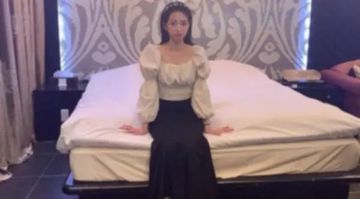 扒开美女衣服狂揉视频-高清无删减全集免费手机在线看观看-月牙AV