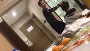 《女人乳房》电影-百度影视午夜快车高清完整版-稚乳AV